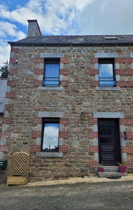 Logement 2 A 4 Pers - Moulin Plouguenast-Langast Exteriör bild